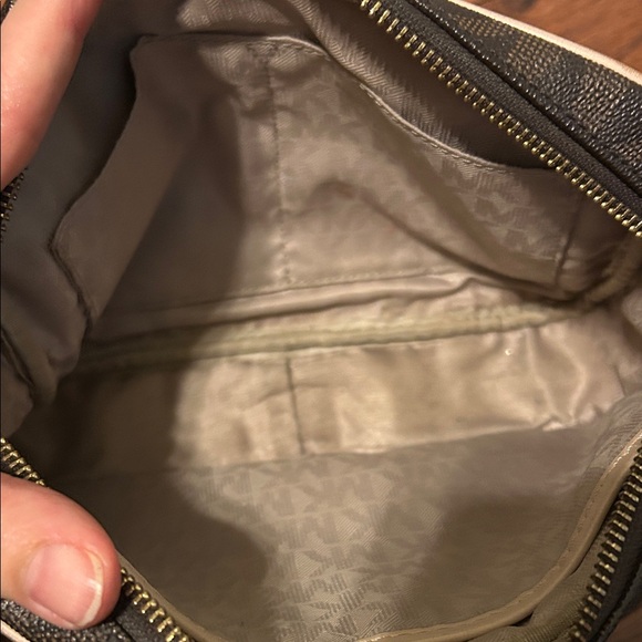 Michael Kors brown crossbody. - Picture 5 of 7